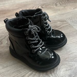 Toddler boots